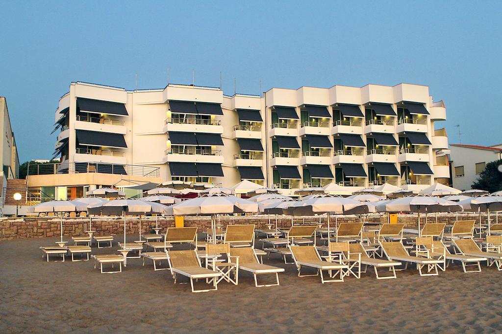 Hotel Sabbia D'Oro San Vincenzo Exterior photo